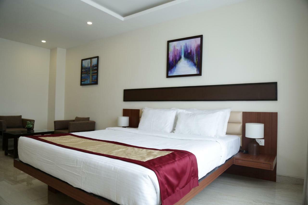 Prism A Boutique Hotel Jorhāt 외부 사진