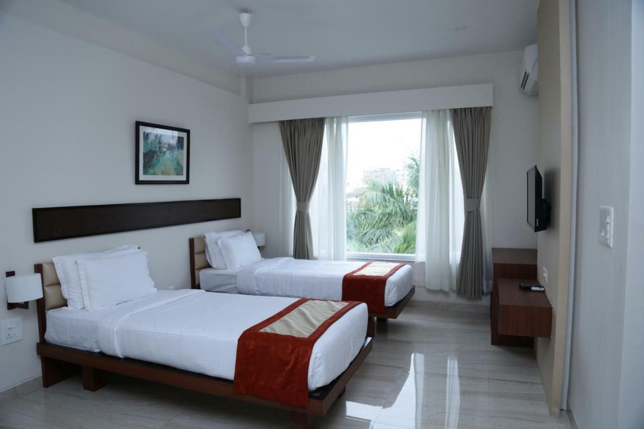 Prism A Boutique Hotel Jorhāt 외부 사진