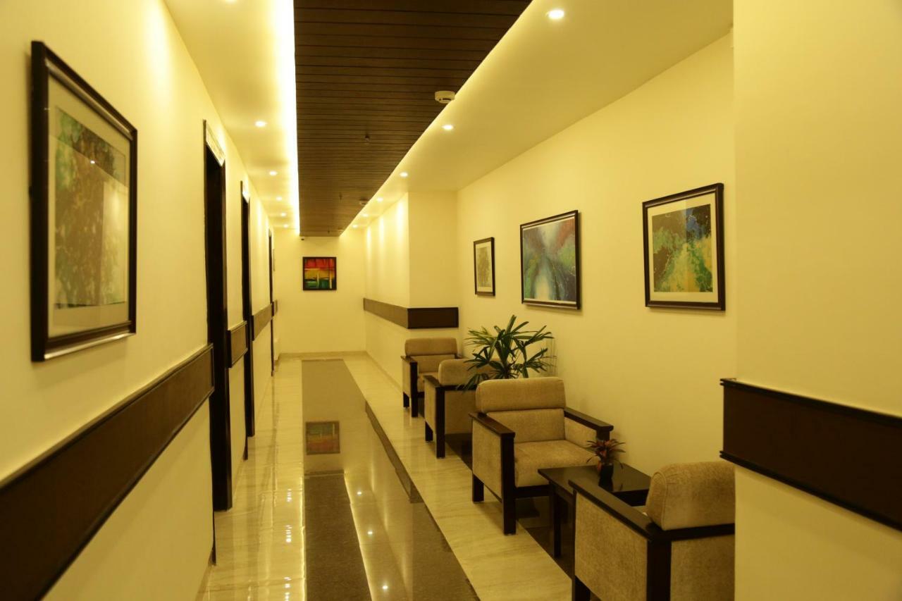 Prism A Boutique Hotel Jorhāt 외부 사진